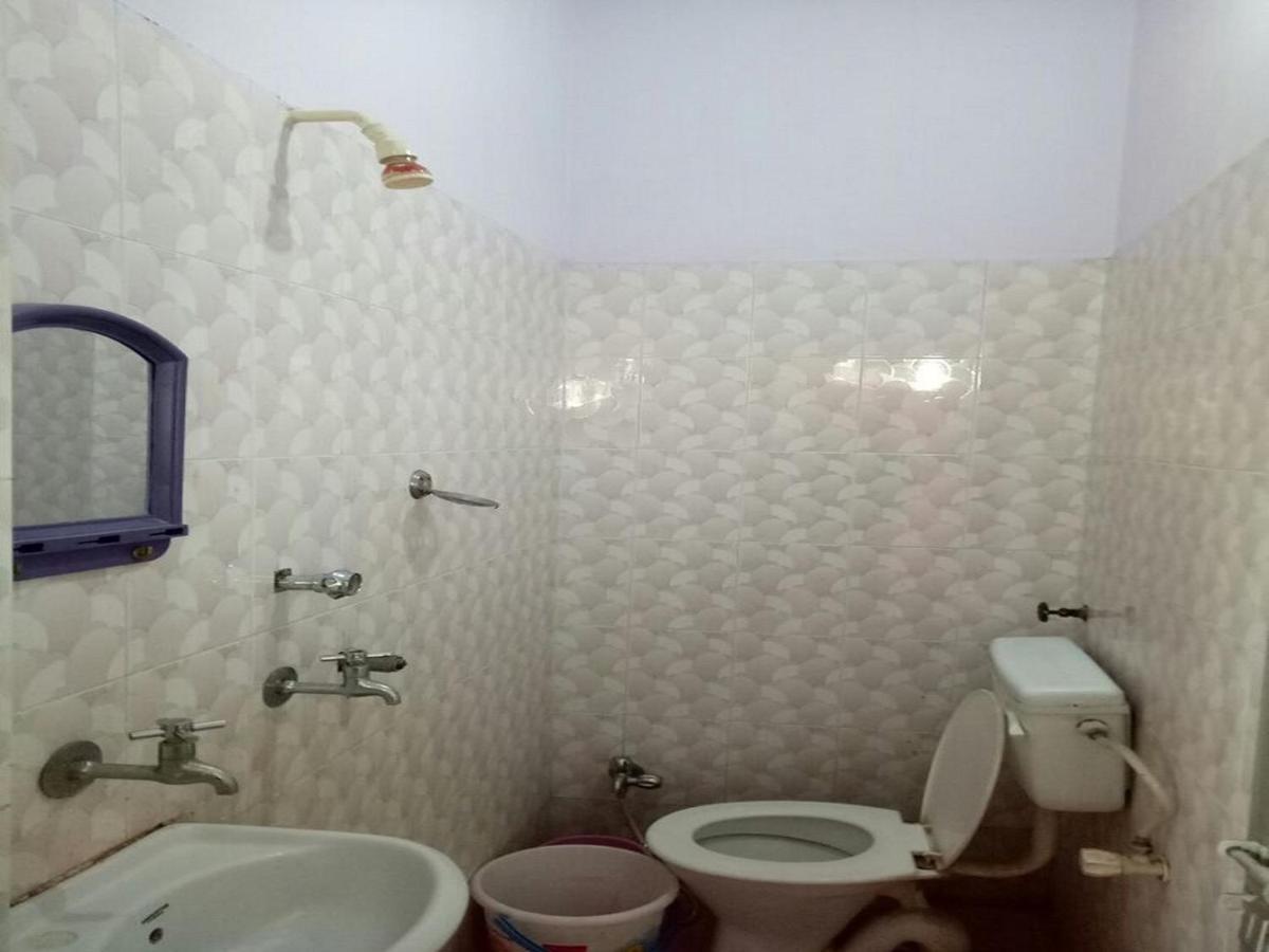 Swastik Guest House Varanasi Exterior photo